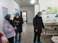 同时以周边小卖部、餐饮店、饮品店等为 